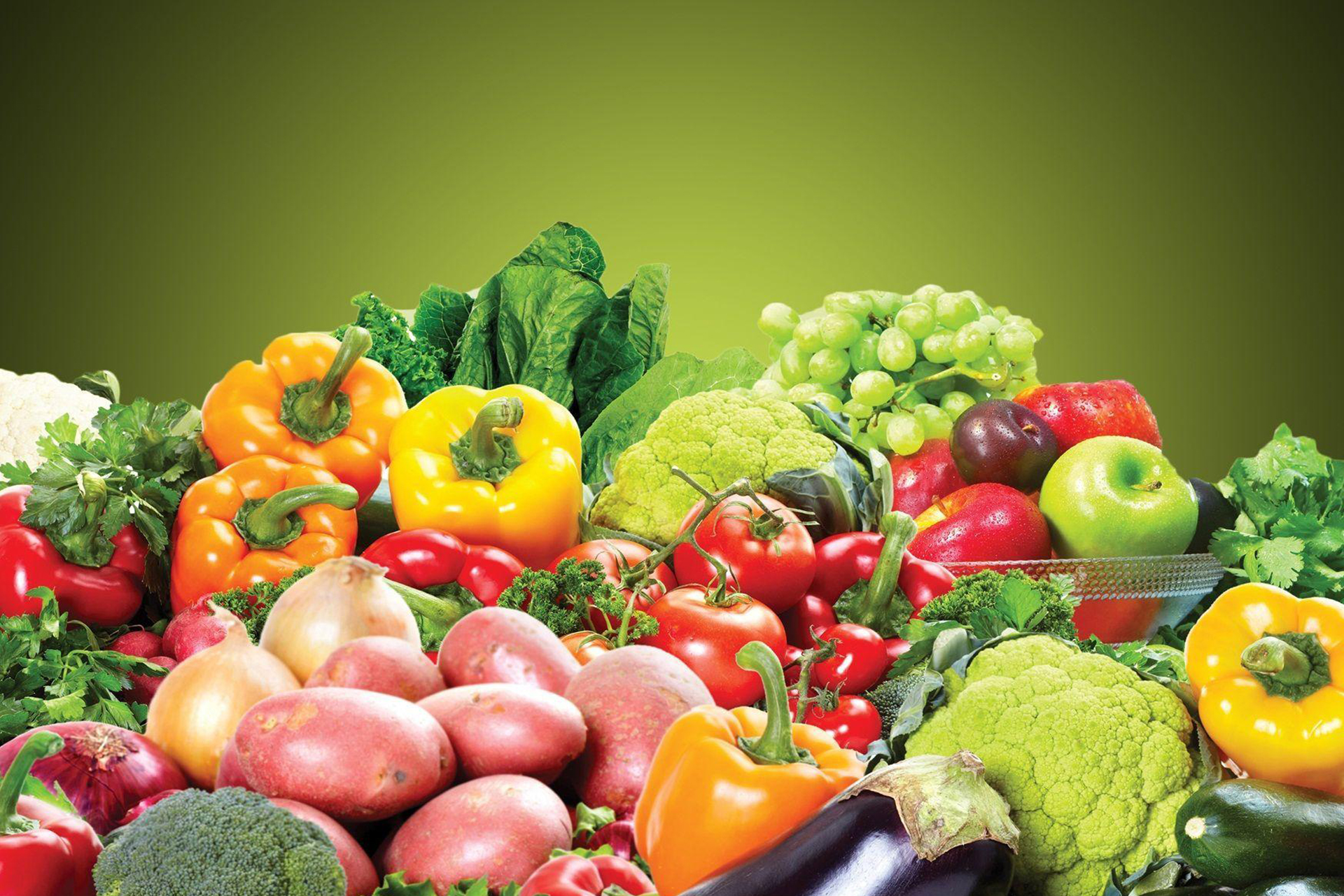 Vegetable products. Овощи и фрукты. Красивые овощи. Свежие овощи и фрукты. Сочные овощи.